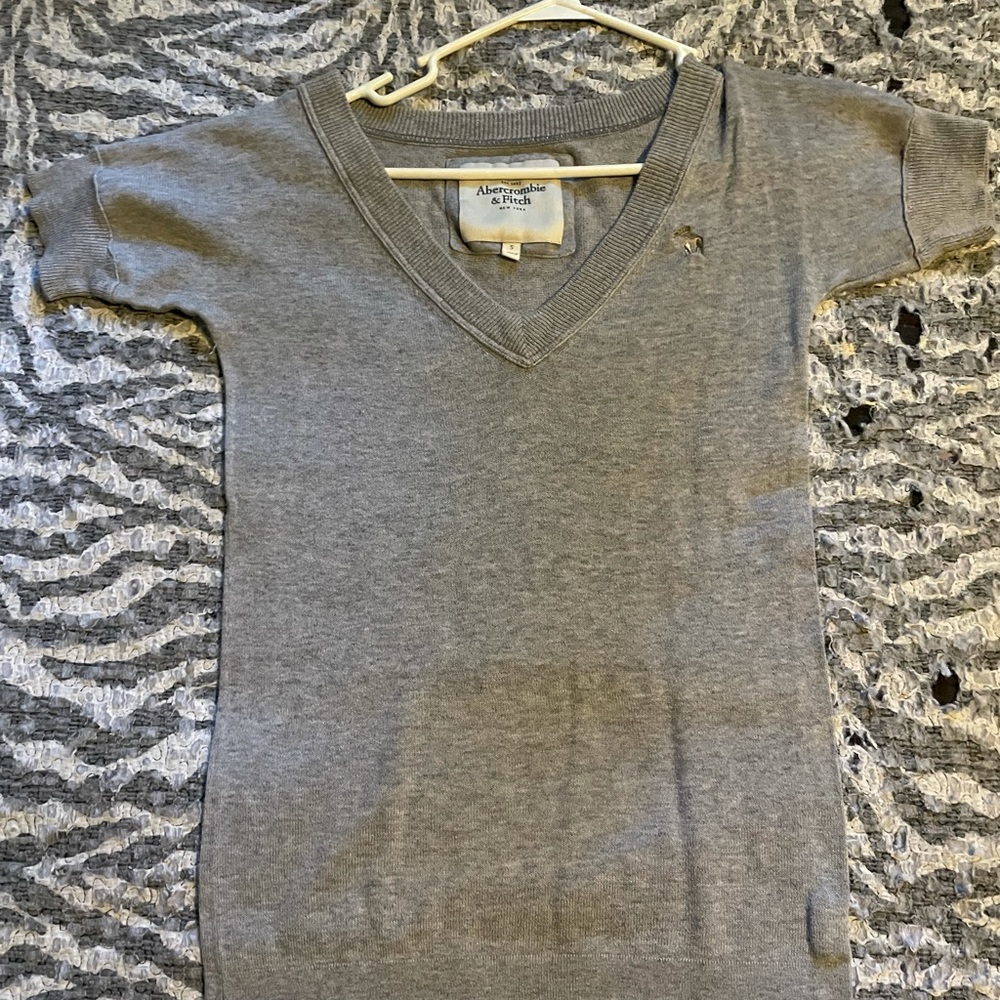 Abercrombie & Fitch sweater style tee